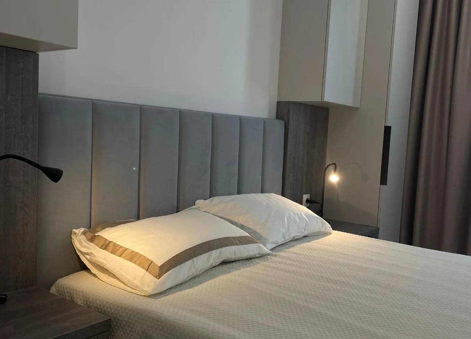 公寓 The Green Loft Plaza Residence 布加勒斯特